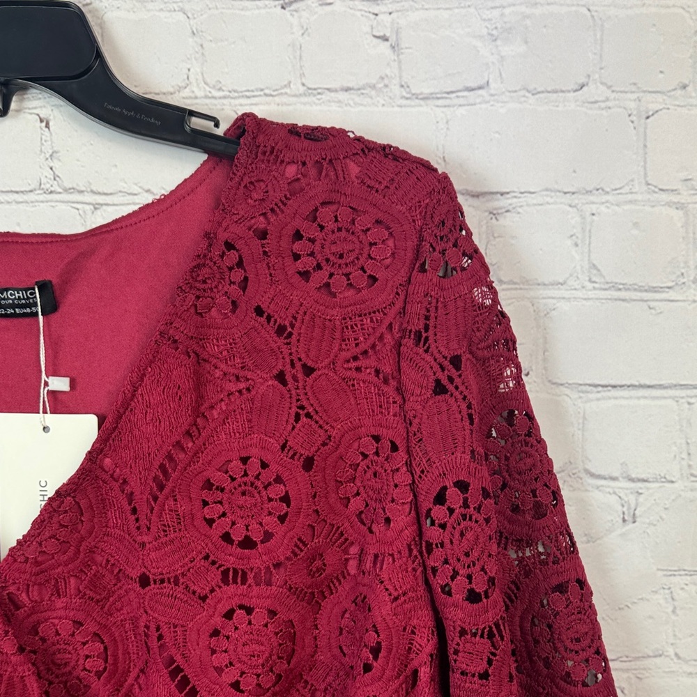 BloomChic Red Crochet V-Neck Wrap Blouse Plus Size 2X - Picture 3 of 7